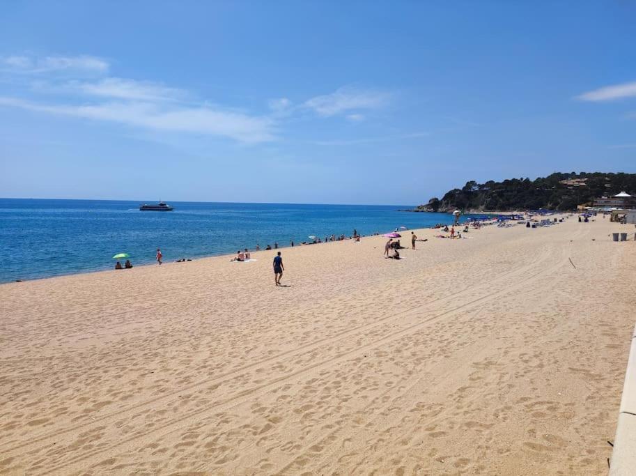 Apartment Junto A La Playa En